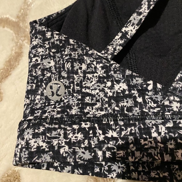 Lululemon Sports Bra - Picture 3 of 5
